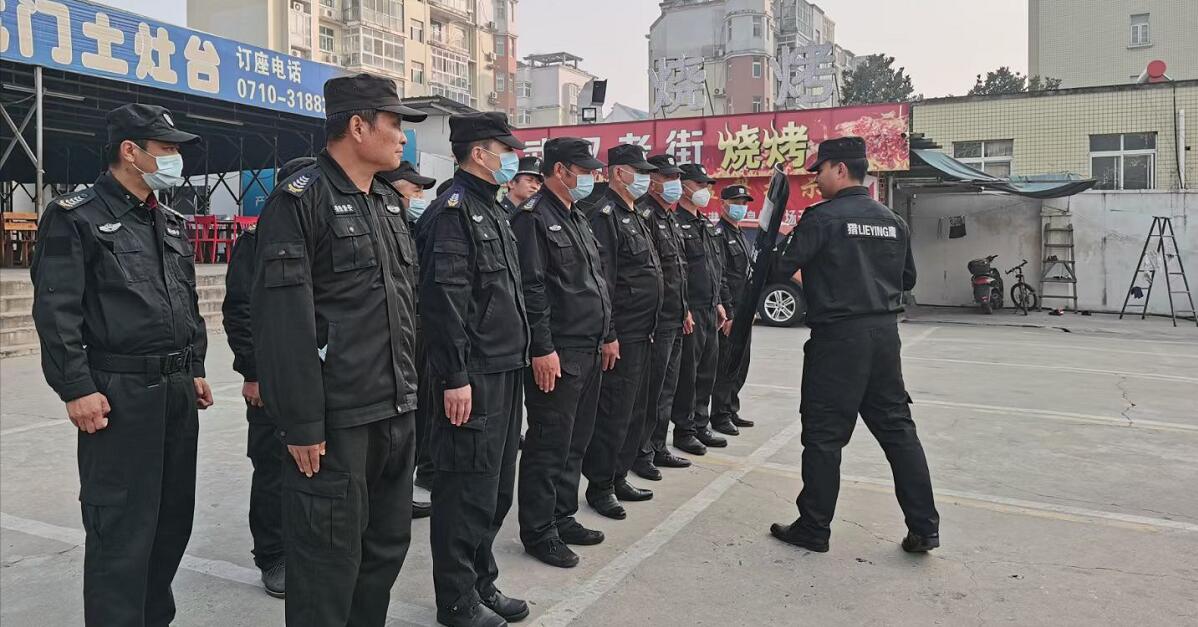 強(qiáng)化校園保安培訓(xùn) 筑牢校園安全防線！