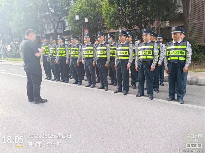 怎么樣才能在襄陽獵鷹保安公司更好的完善自己呢？