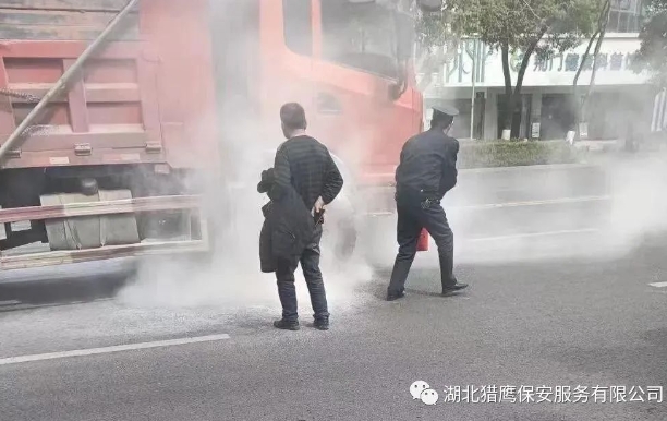 當(dāng)保安人員提供門衛(wèi)服務(wù)的時(shí)候，這2點(diǎn)要注意！